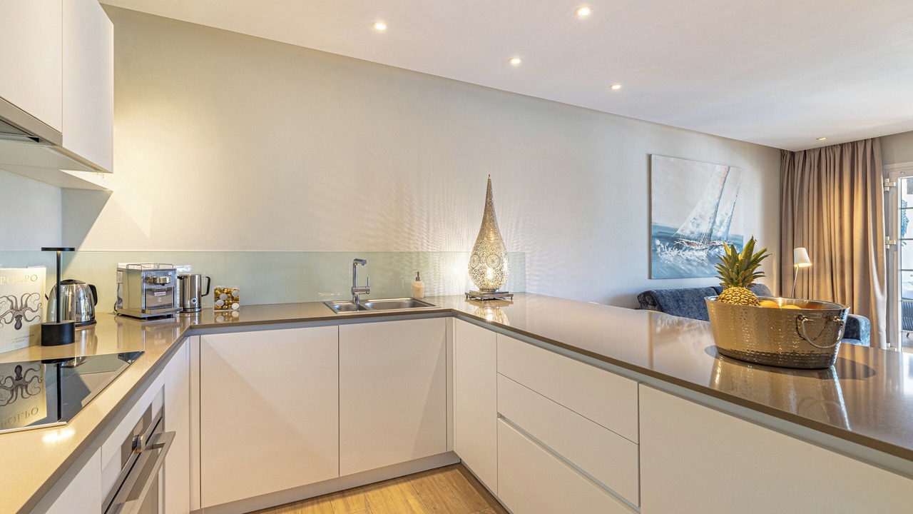 Photo of Kitchen in Golden Mile