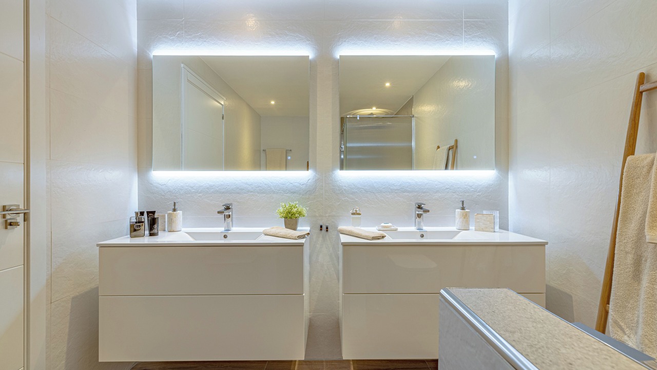 Photo of Bathroom in Golden Mile