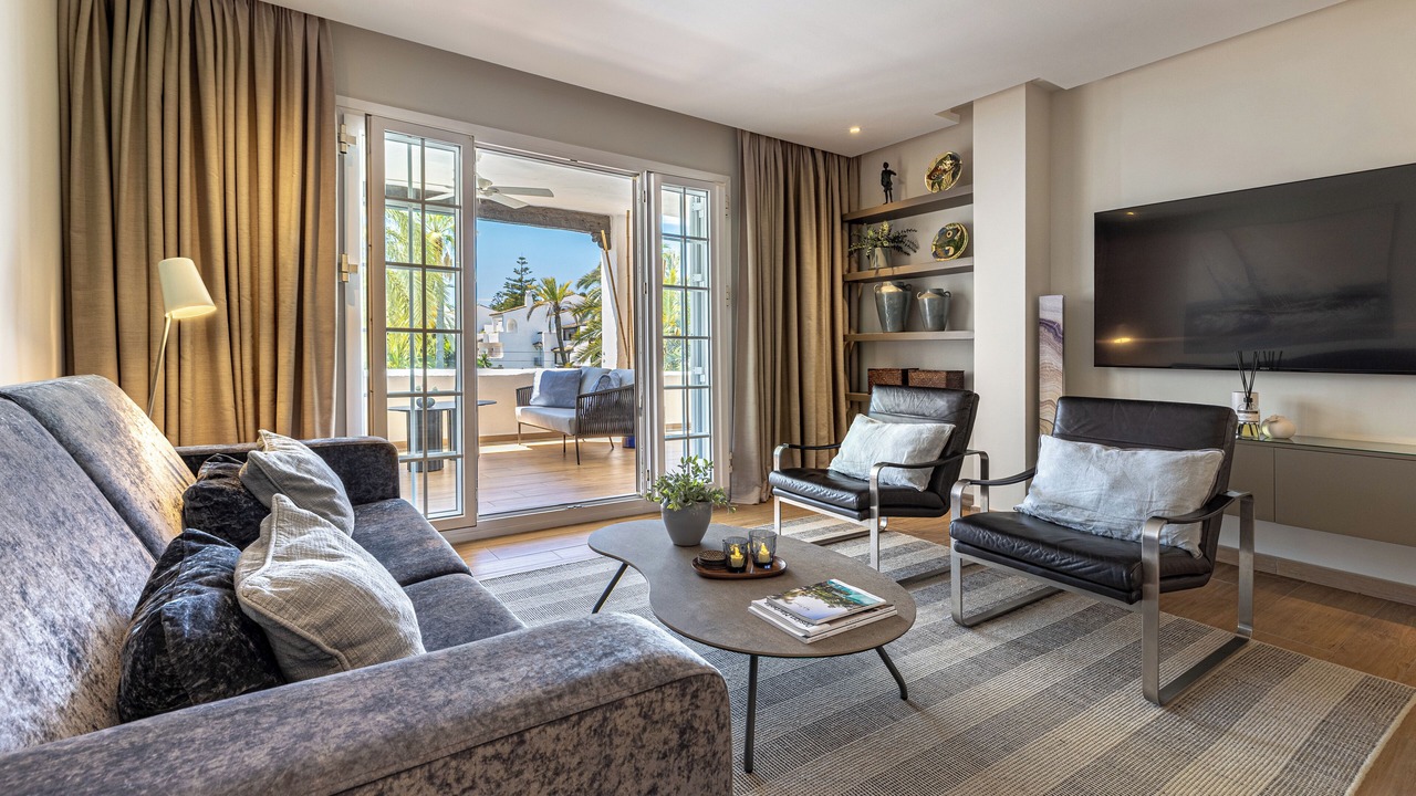 Photo of Livingroom in Golden Mile