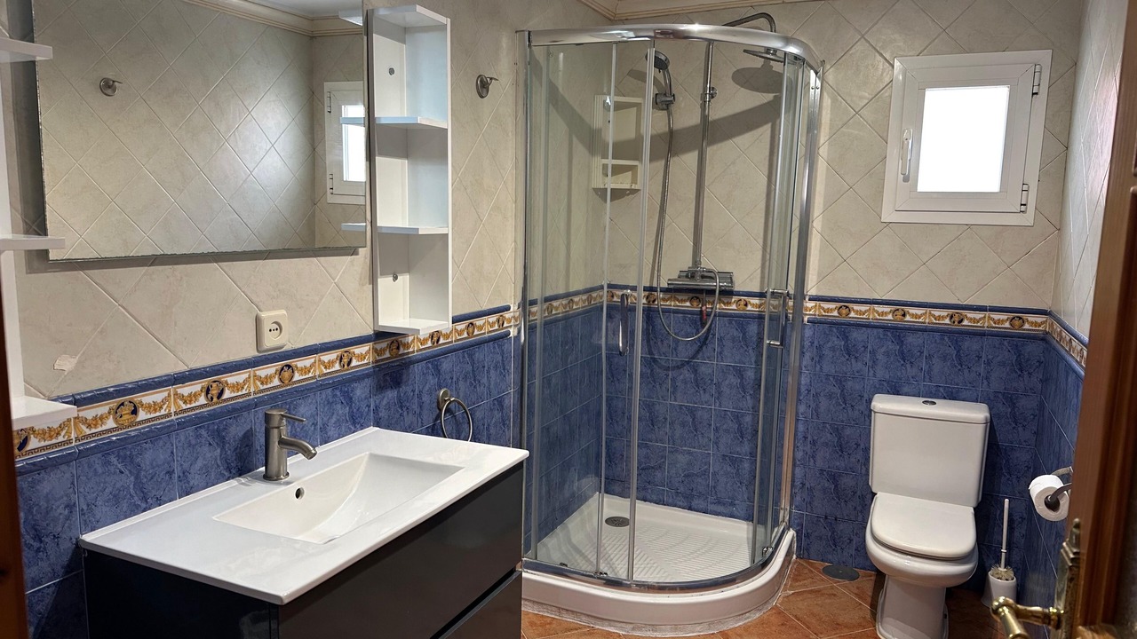 Photo of Bathroom in Urbanizacion Costabella