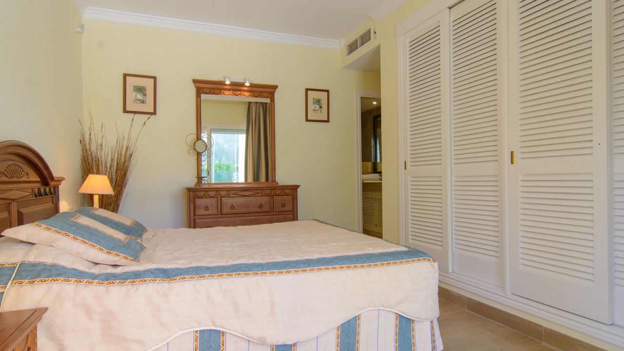 Photo of Bedroom in Nikki Beach