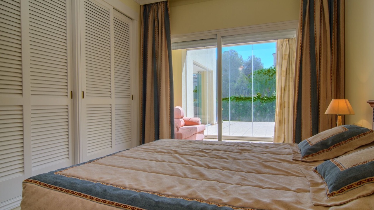 Photo of Bedroom in Nikki Beach