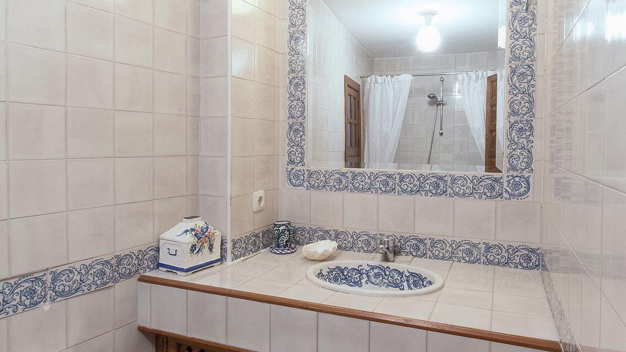 Photo of Bathroom in Marbella City Centre