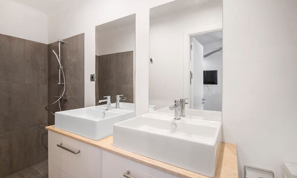 Photo of Bathroom in Urbanizacion Pinos Verdes