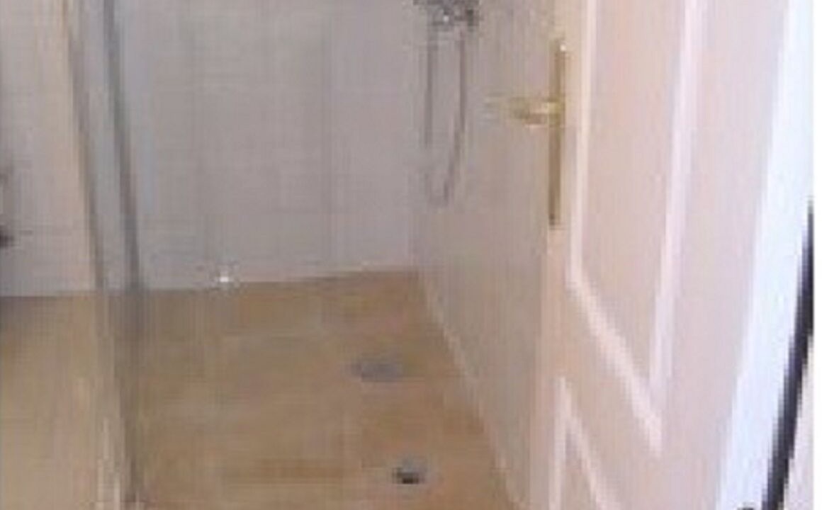 Photo of Bathroom in Urbanizacion Hacienda las Chapas