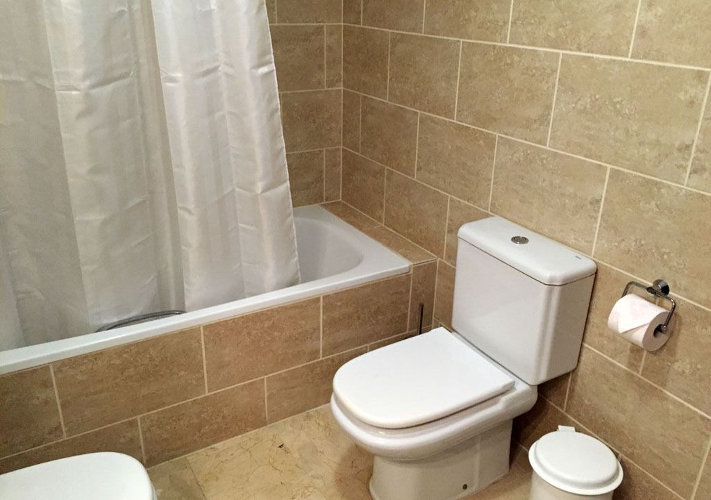 Photo of Bathroom in Urbanizacion Costabella