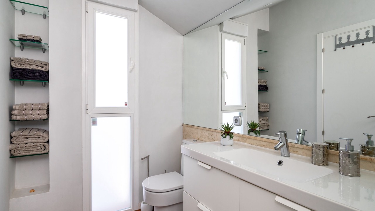 Photo of Bathroom in Urbanizacion Marbessa