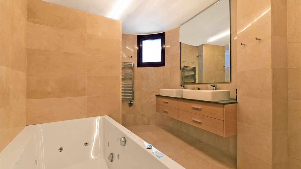 Photo of Bathroom in Nueva Andalucia