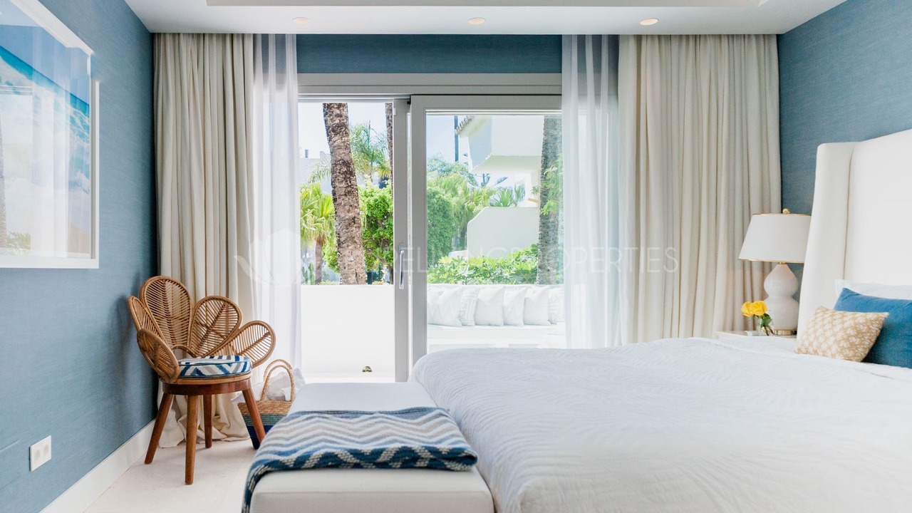 Photo of Bedroom in Golden Mile