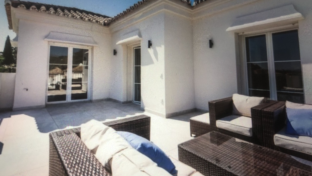 Photo of Patio Balcony in Nueva Andalucia
