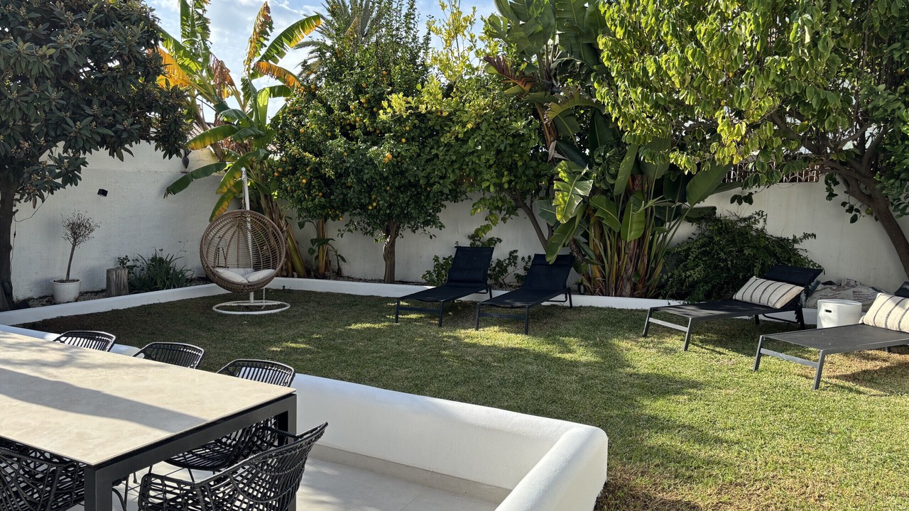 Photo of Outdoor in Urbanizacion Costabella