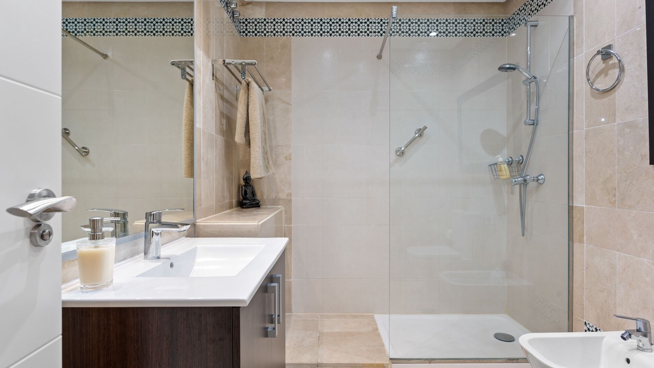 Photo of Bathroom in Puerto Banus