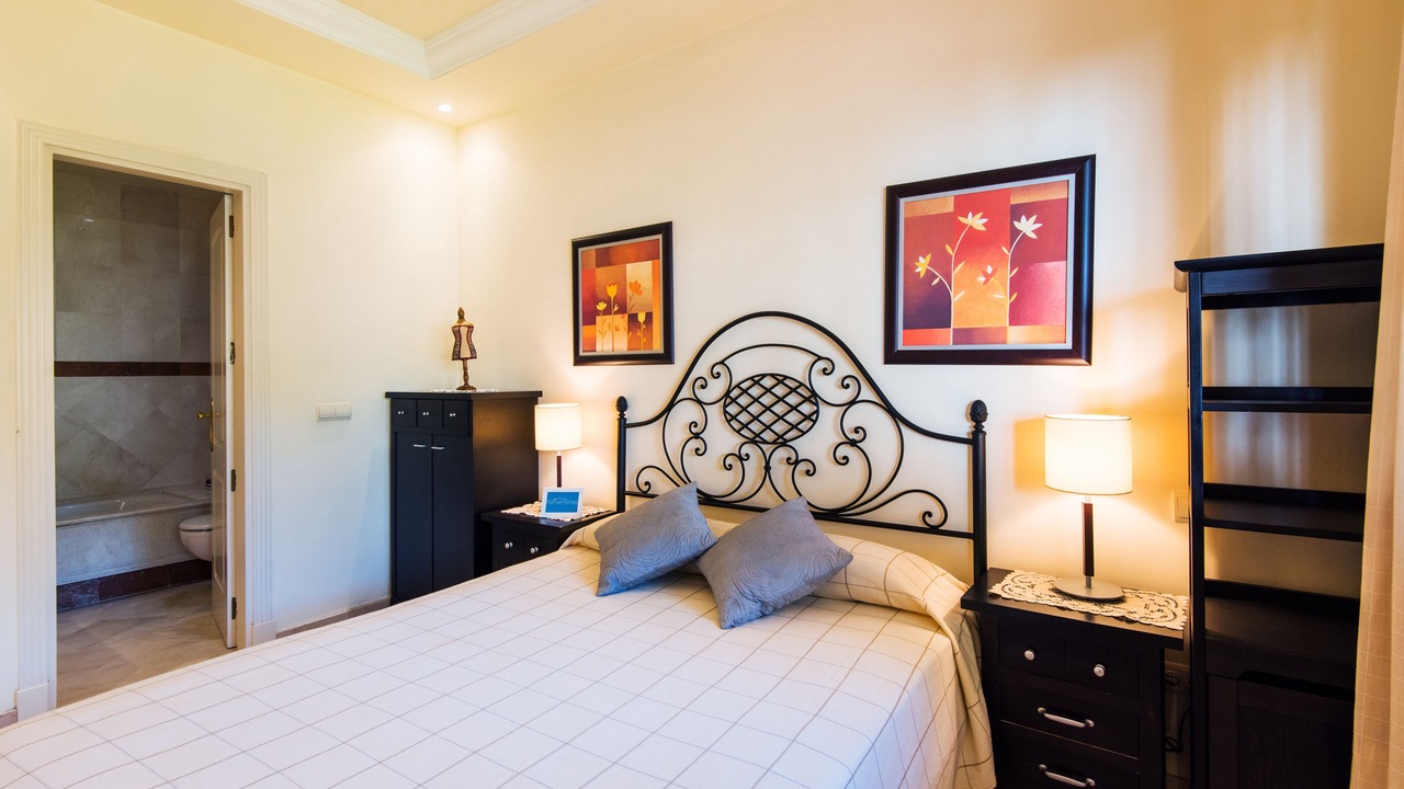 Photo of Bedroom in Nikki Beach