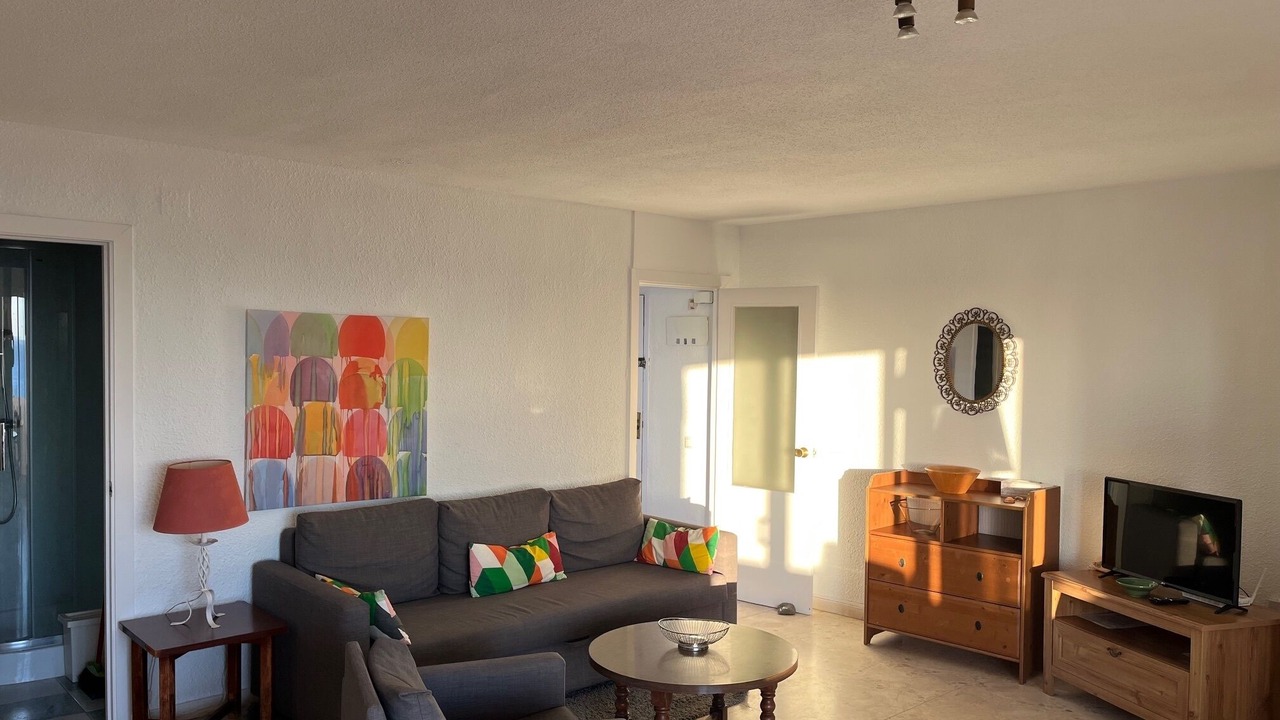Photo of Livingroom in Urbanizacion Marbessa