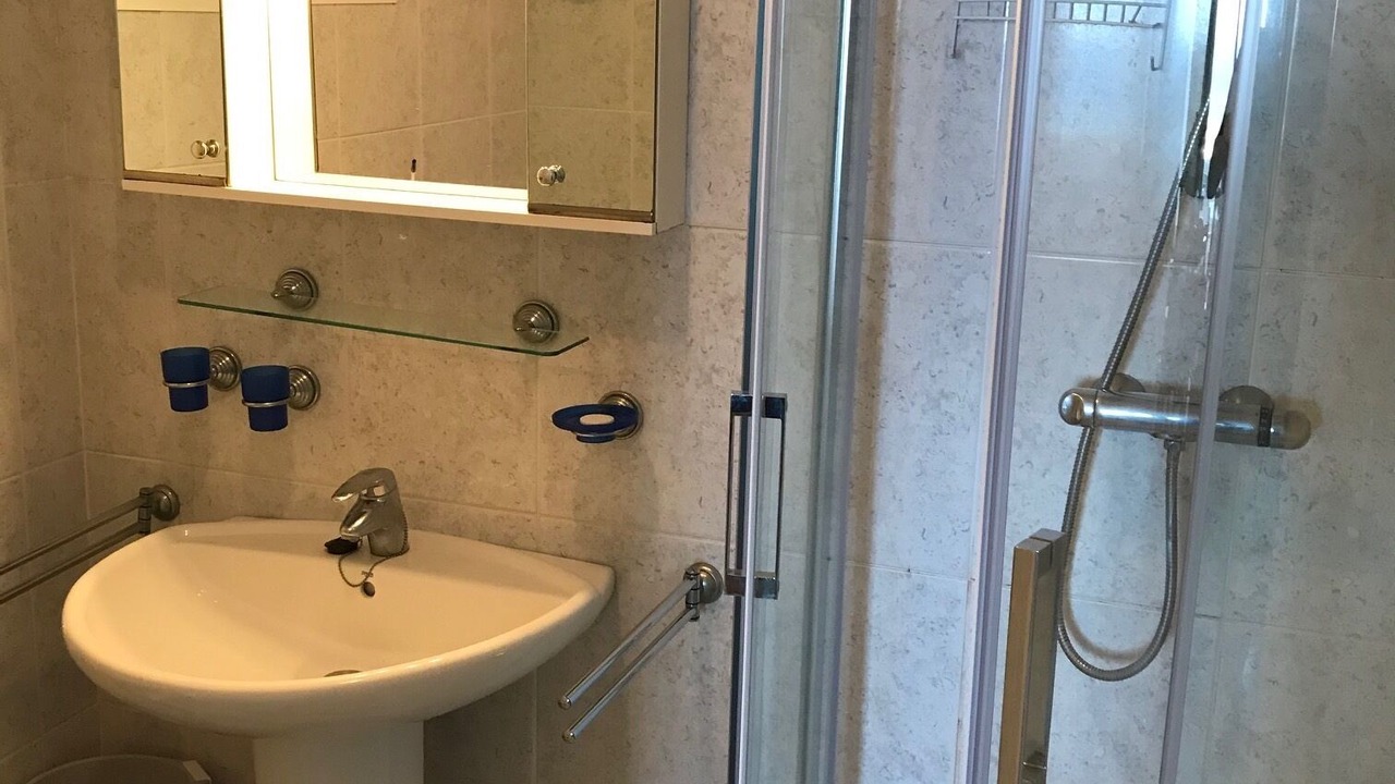 Photo of Bathroom in Urbanizacion Marbessa