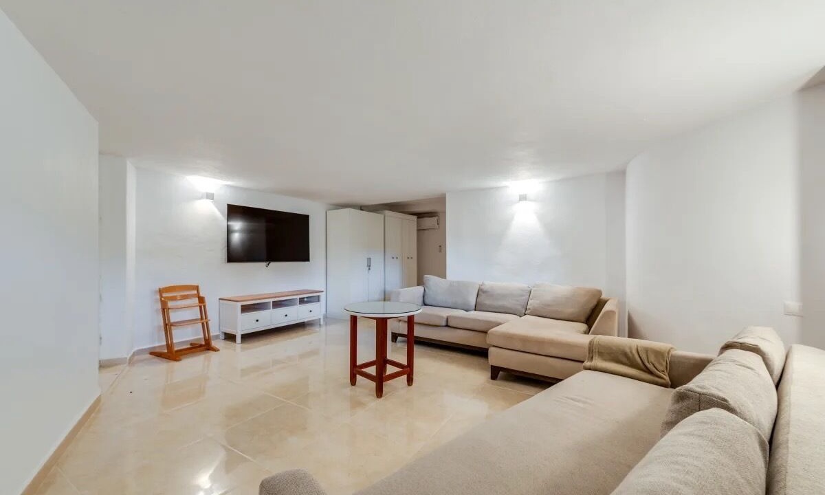 Photo of Livingroom in Urbanizacion Pinos Verdes