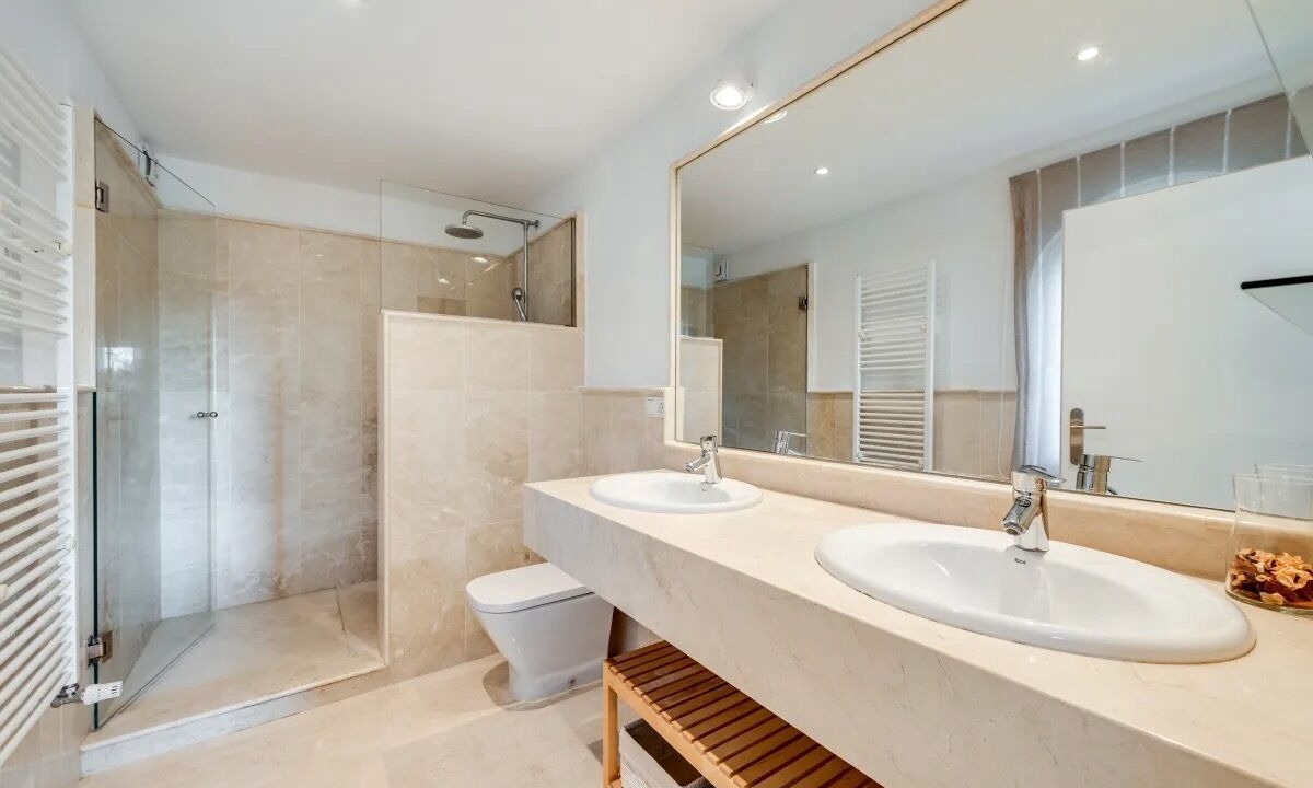 Photo of Bathroom in Urbanizacion Pinos Verdes