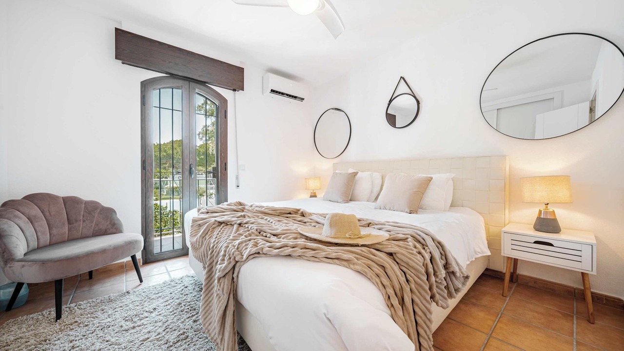 Photo of Bedroom in Elviria