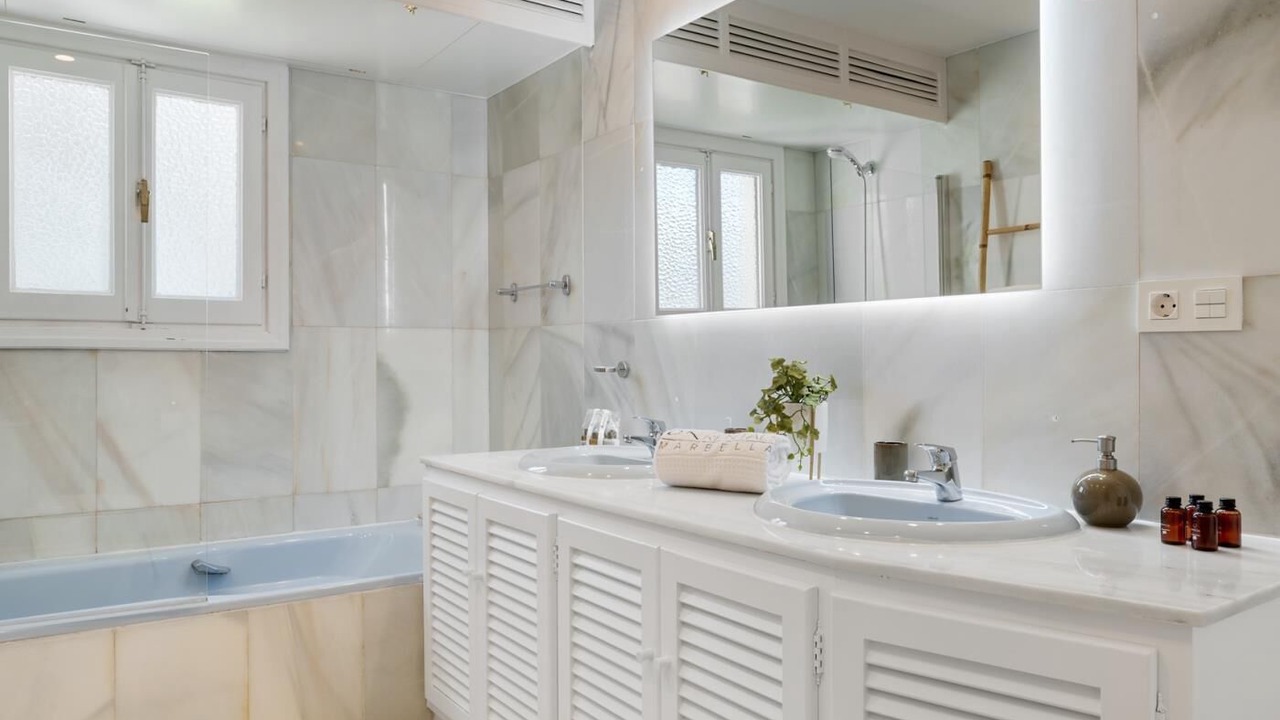 Photo of Bathroom in Puerto Banus