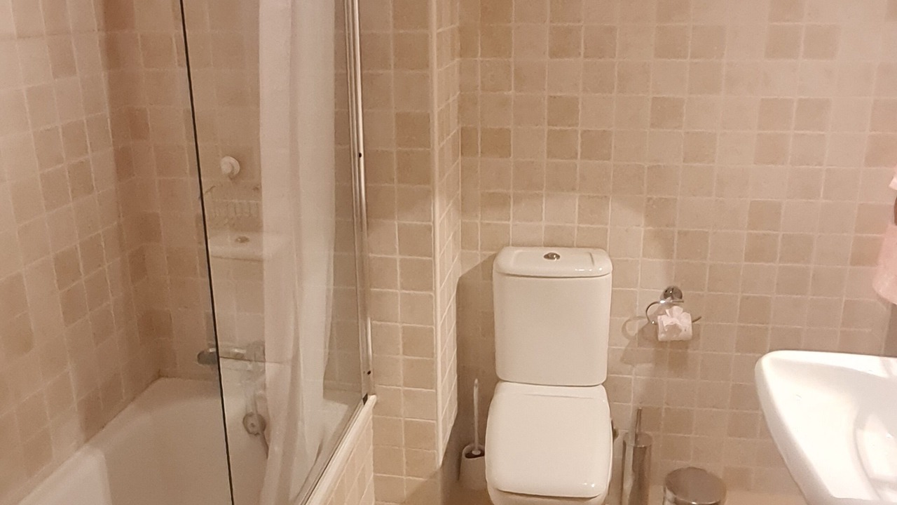 Photo of Bathroom in Urbanizacion Hacienda las Chapas