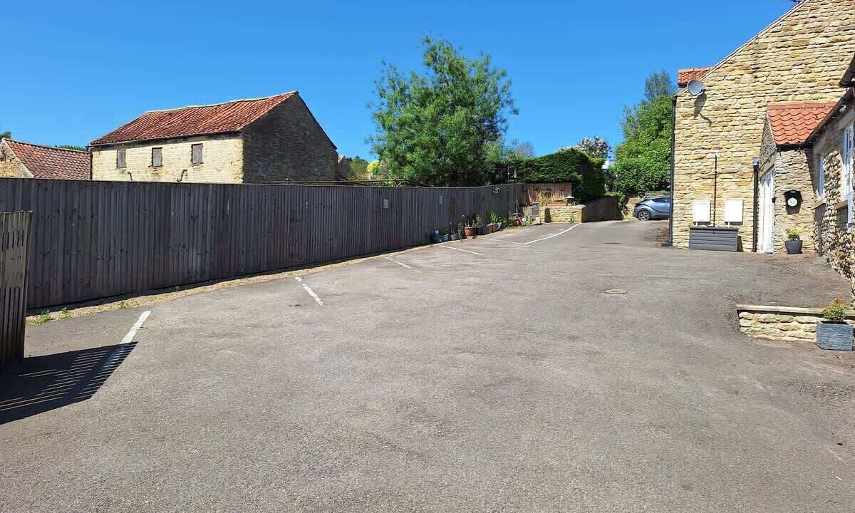 Photo of Others in Snainton