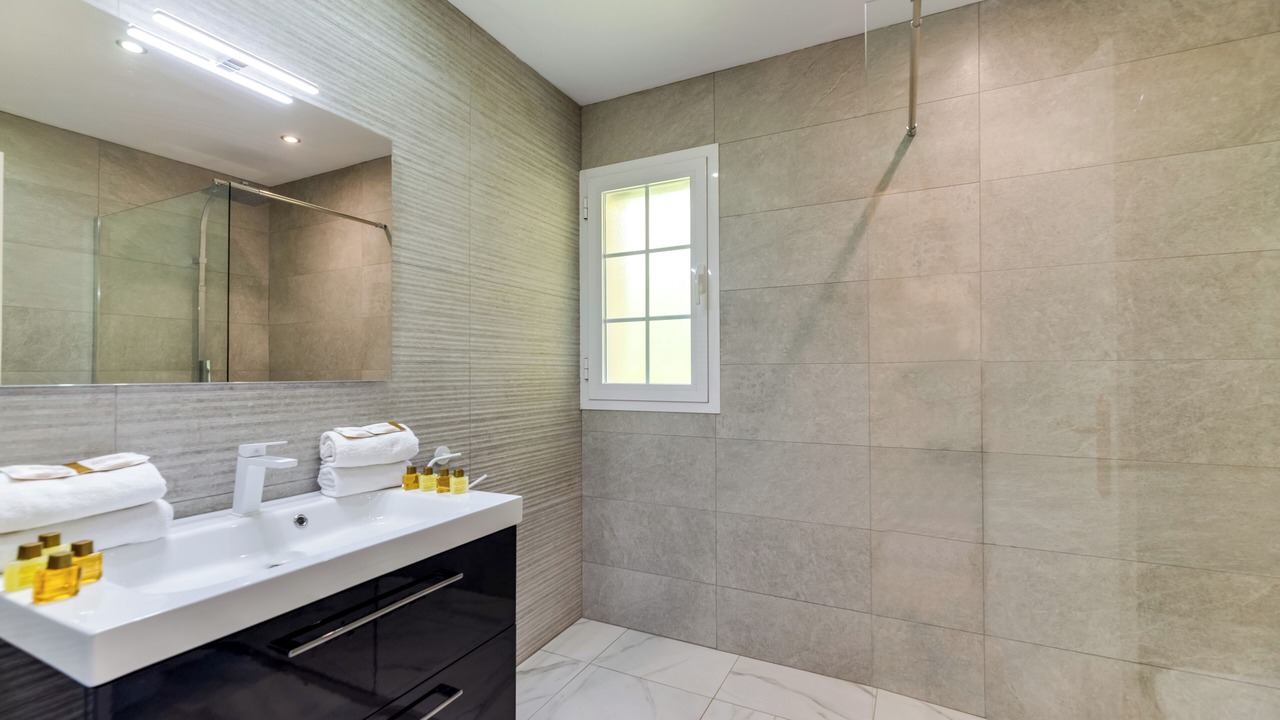 Photo of Bathroom in Elviria
