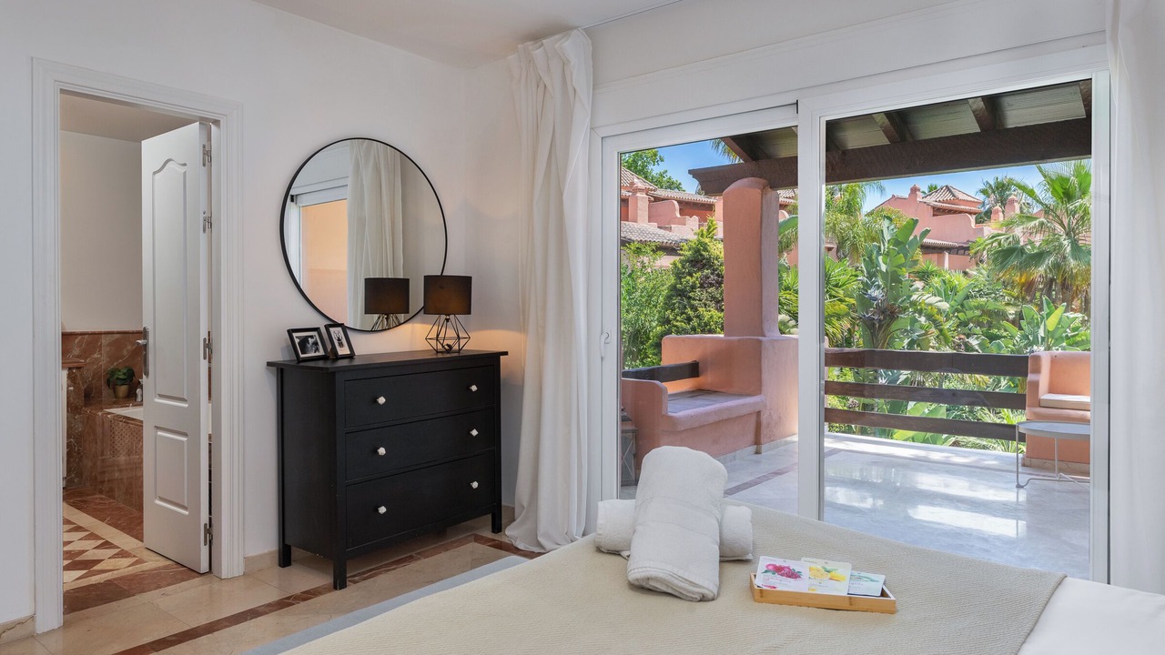 Photo of Bedroom in Marbella City Centre