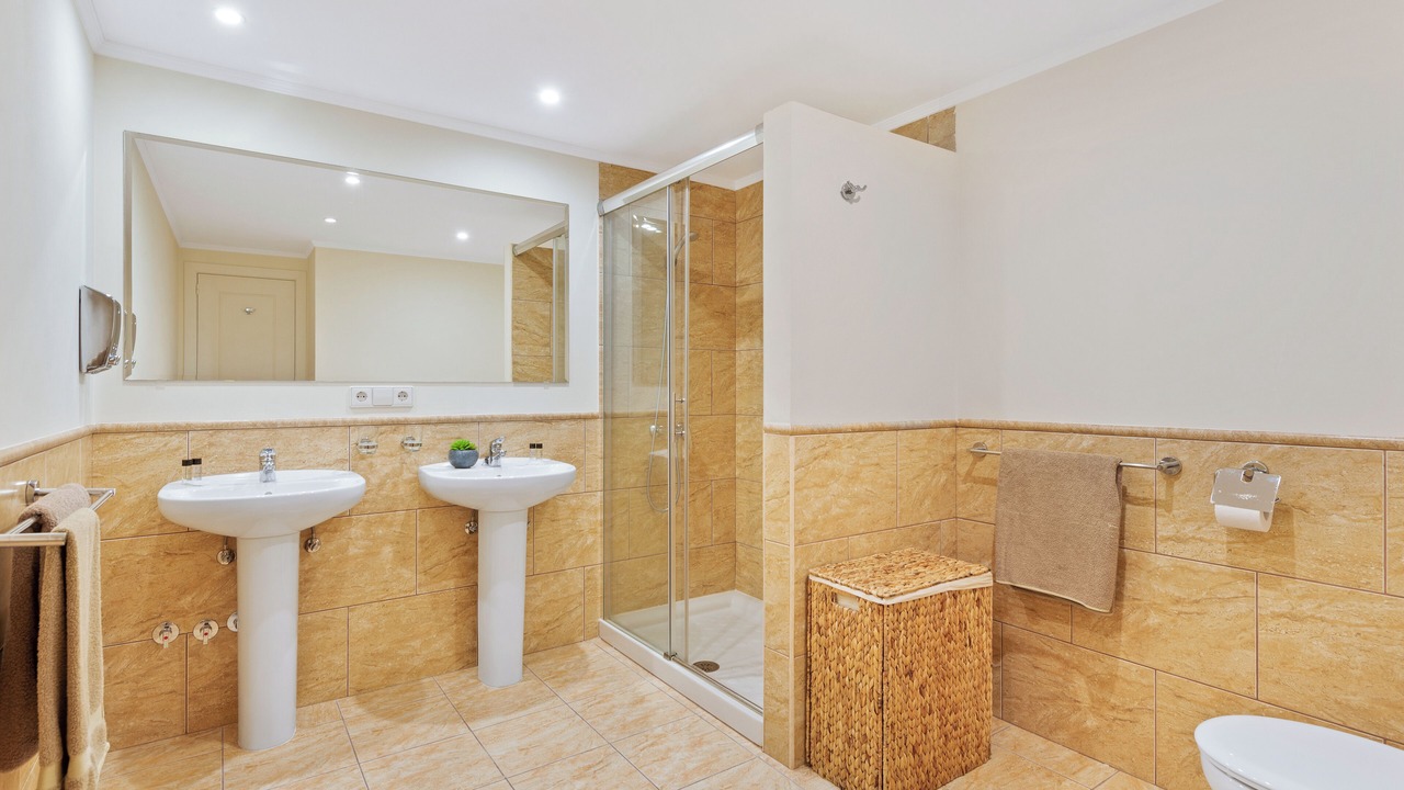 Photo of Bathroom in Puerto Banus