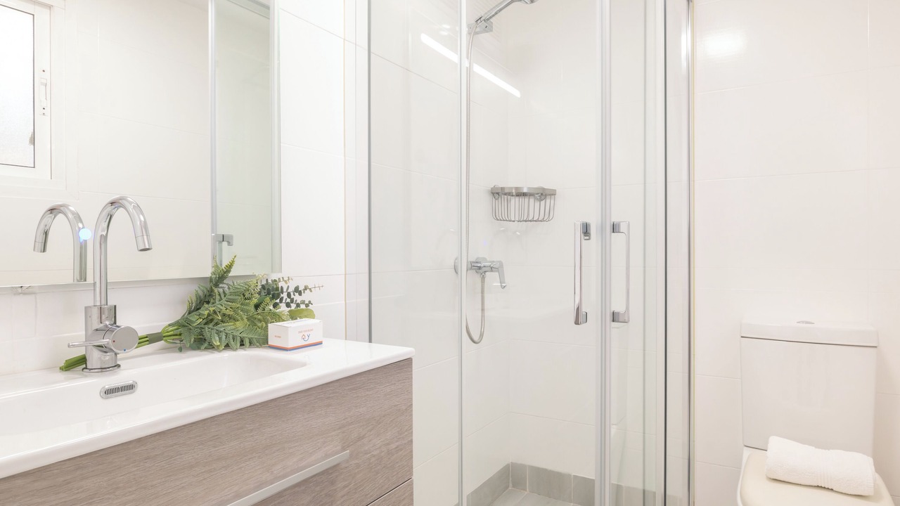 Photo of Bathroom in Urbanizacion Pinos Verdes