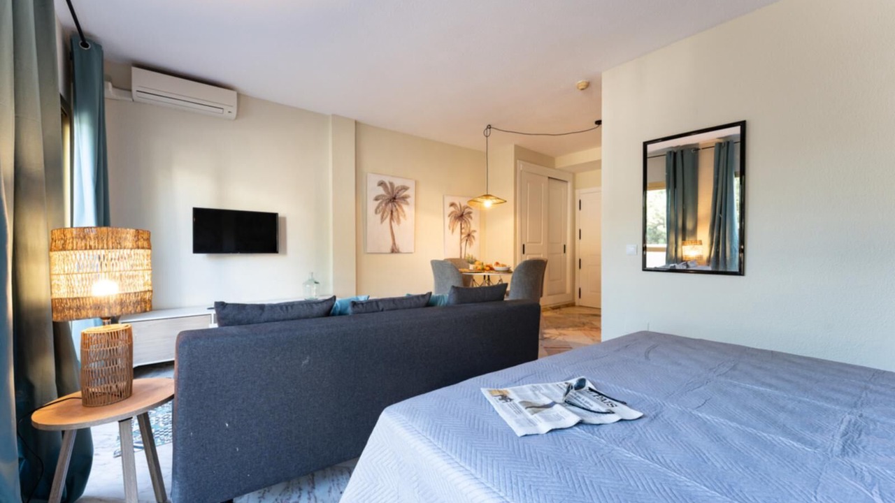 Photo of Bedroom in Nikki Beach