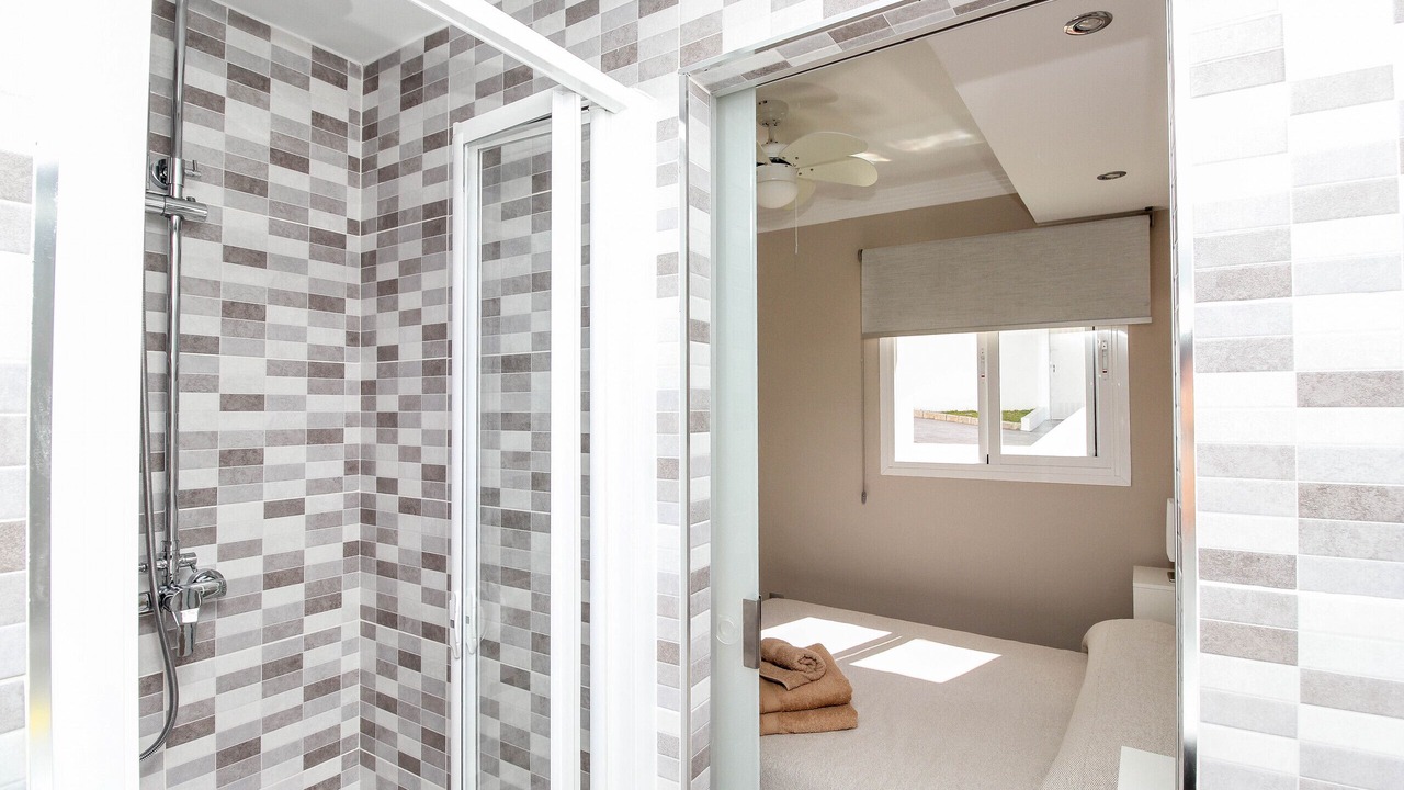 Photo of Bathroom in Urbanizacion Hacienda las Chapas
