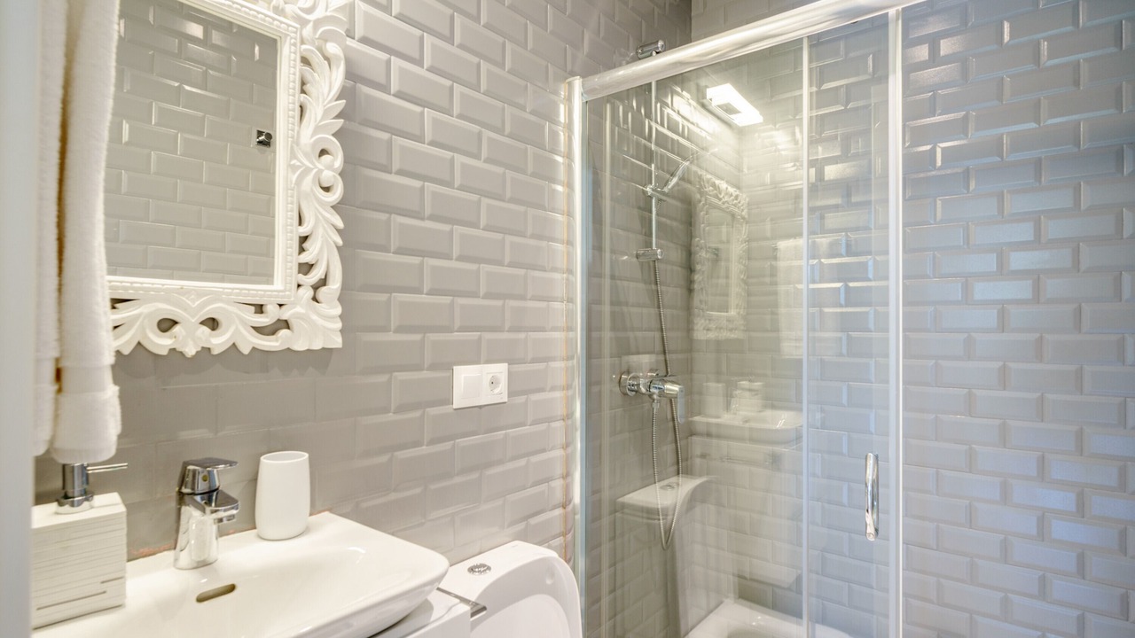 Photo of Bathroom in Urbanizacion Hacienda las Chapas