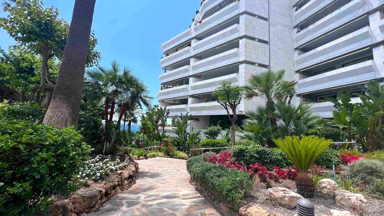 Photo of Outdoor in Golden Mile