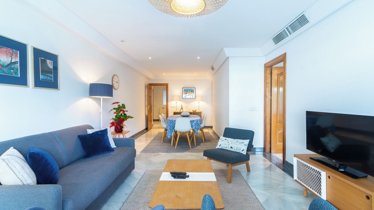 Photo of Livingroom in Golden Mile