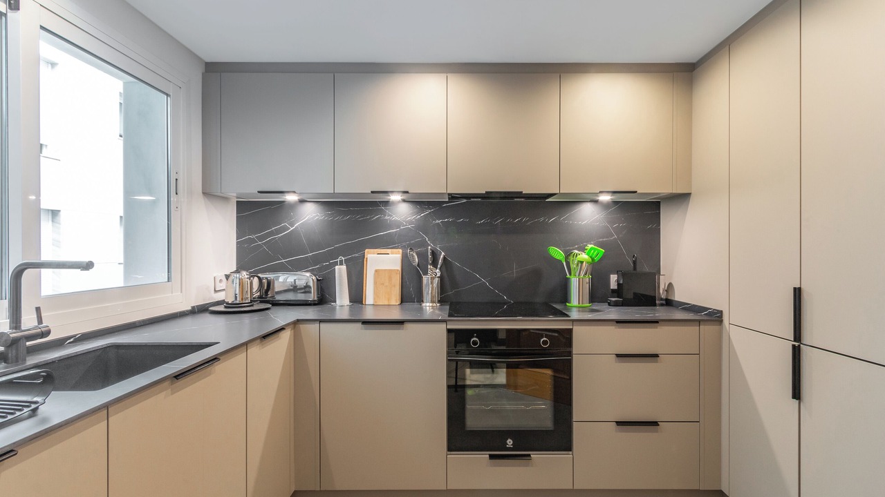 Photo of Kitchen in Golden Mile