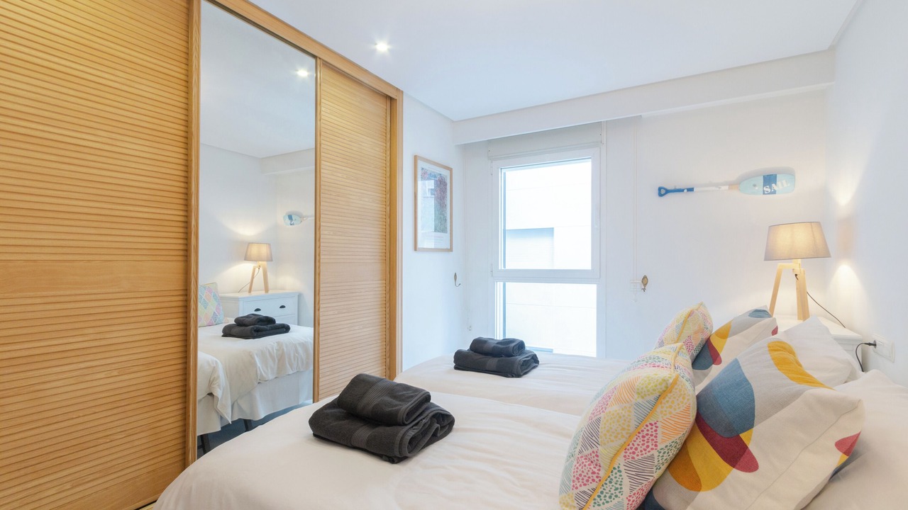 Photo of Bedroom in Golden Mile