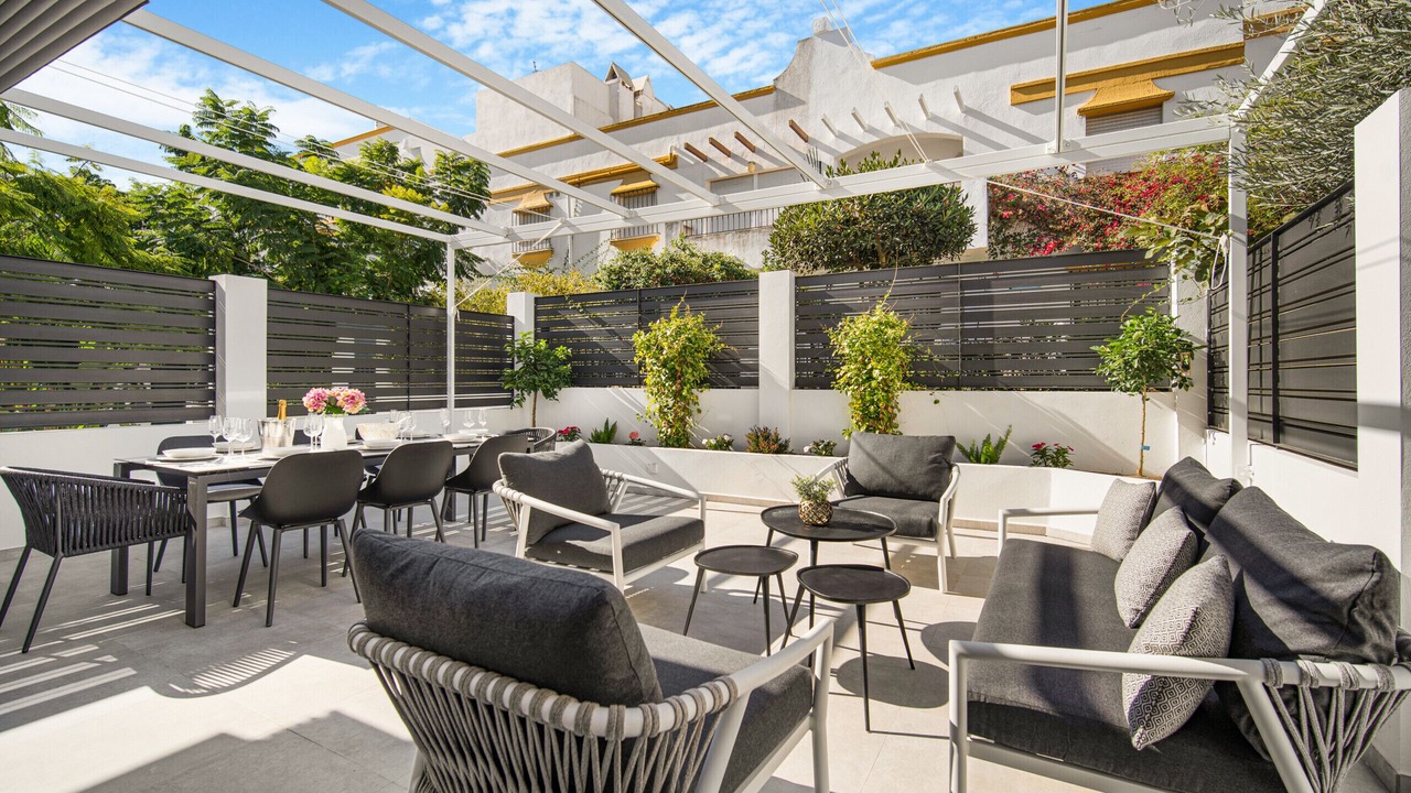 Photo of Outdoor in Golden Mile