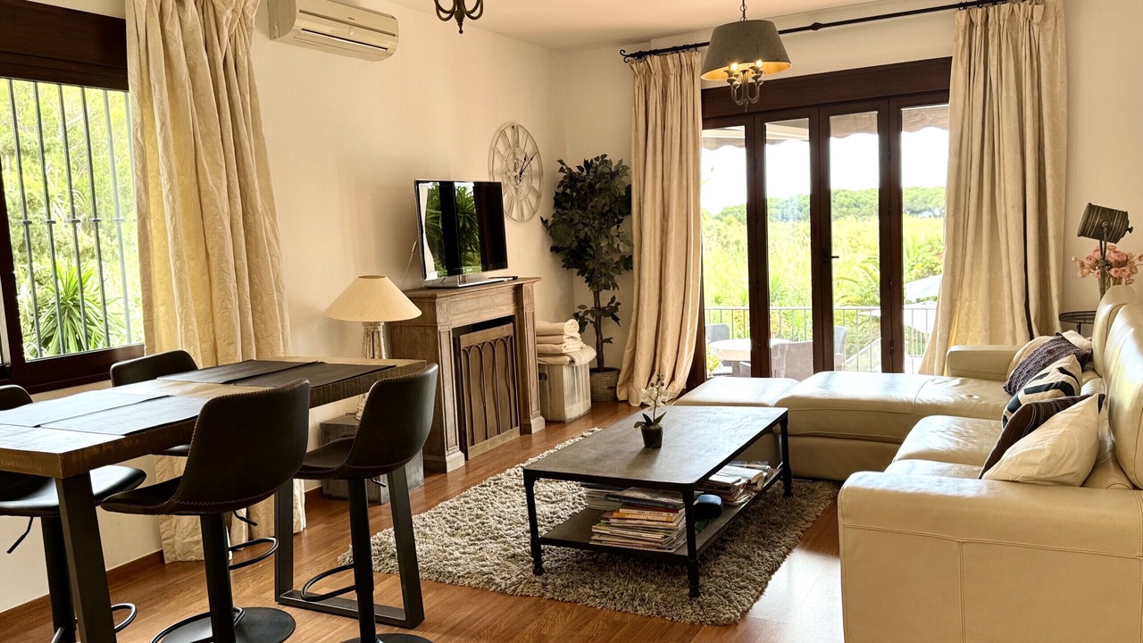 Photo of Livingroom in Carib Playa