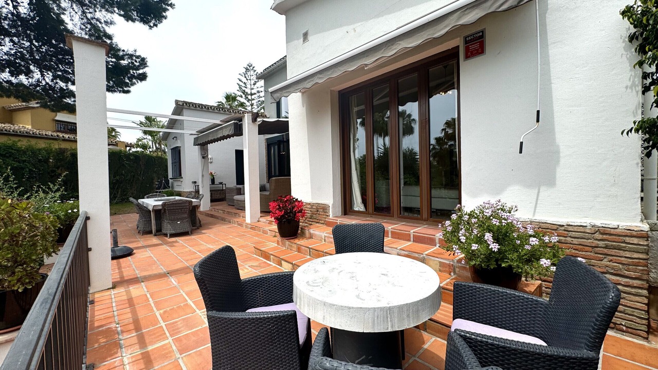 Photo of Outdoor in Carib Playa