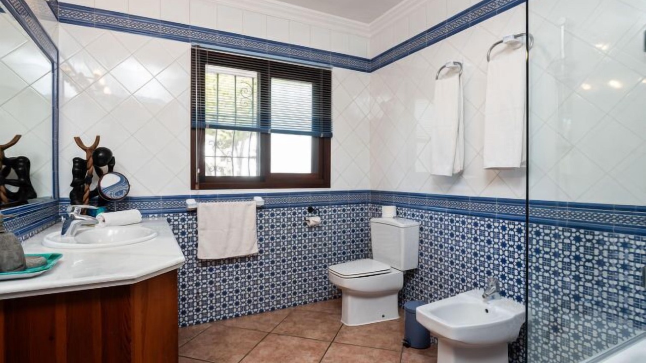 Photo of Bathroom in Cabopino