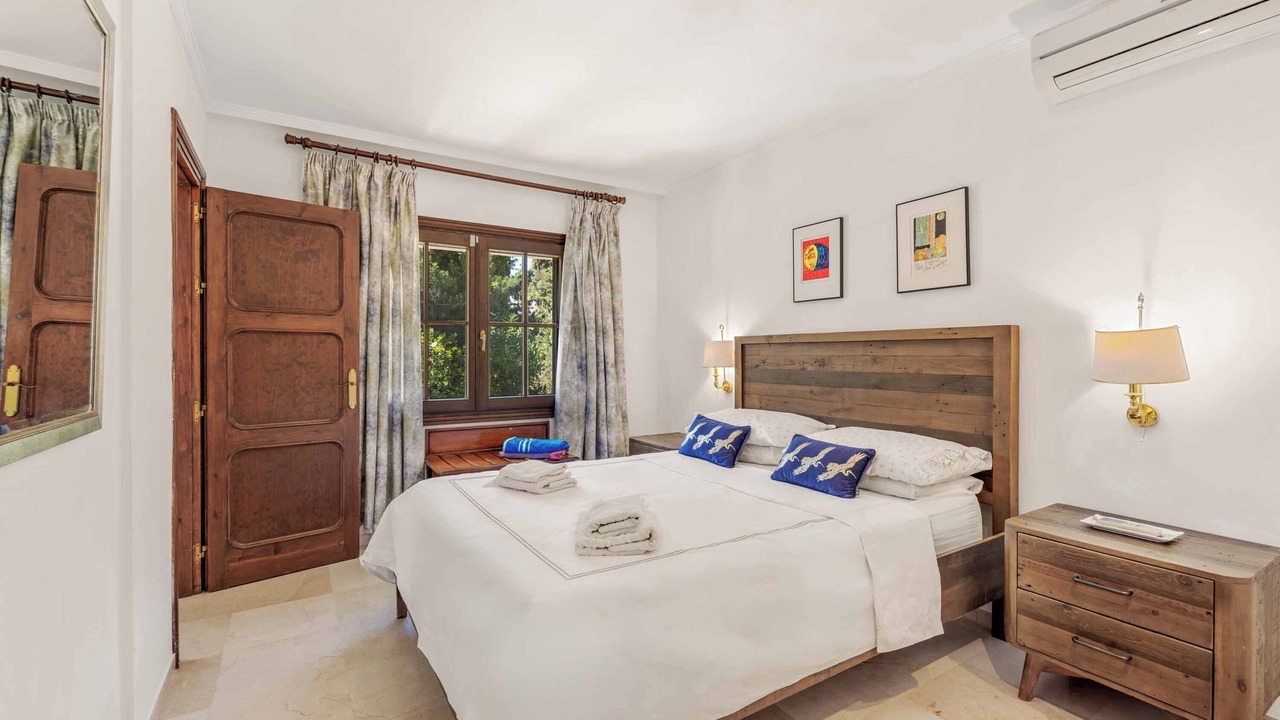 Photo of Bedroom in Elviria