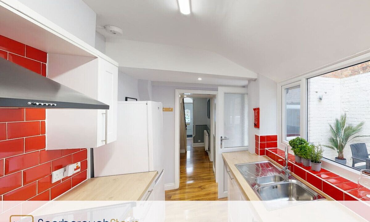Photo of Kitchen in Scarborough City Centre