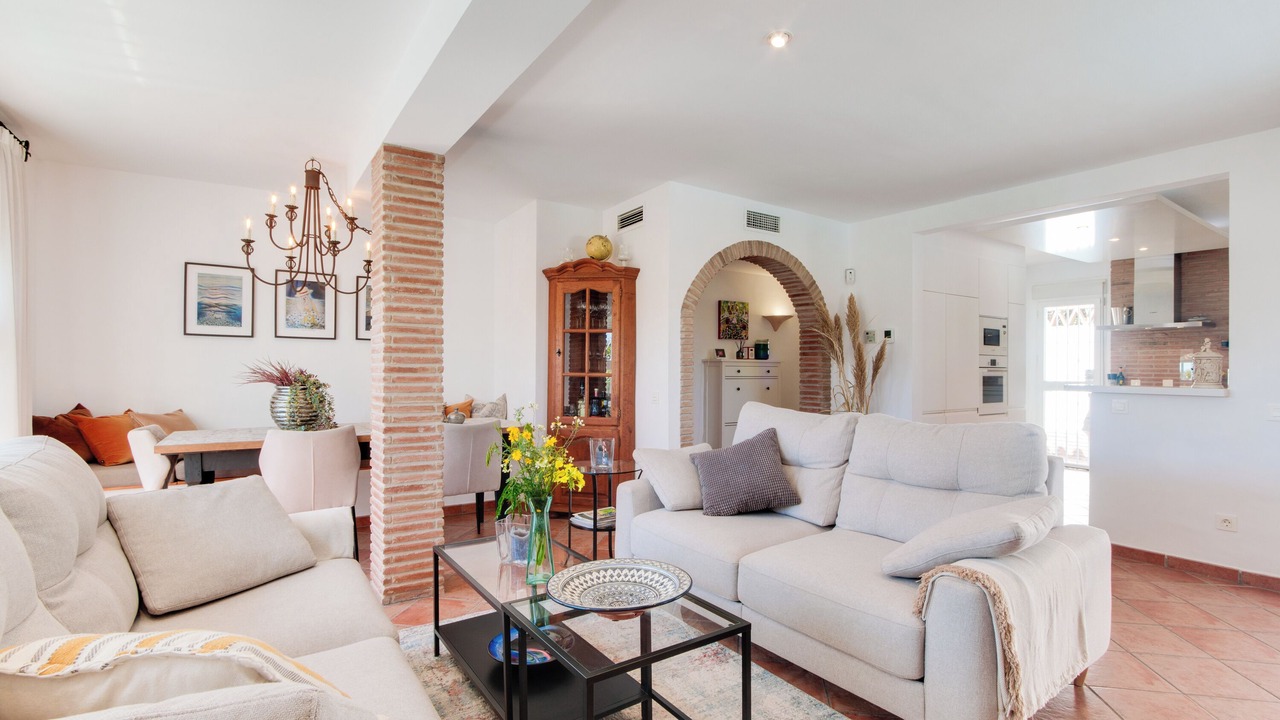 Photo of Livingroom in Urbanizacion Costabella