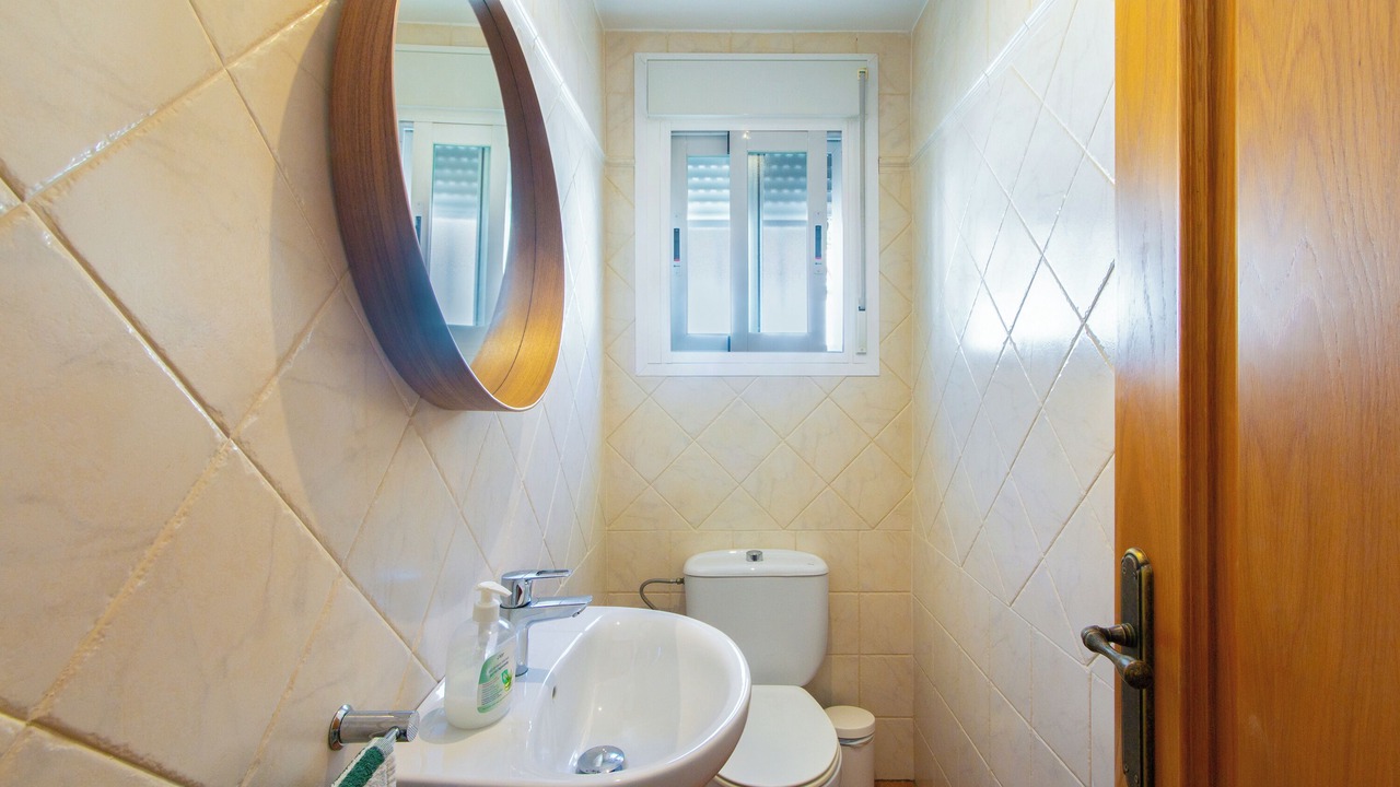 Photo of Bathroom in Urbanizacion Costabella