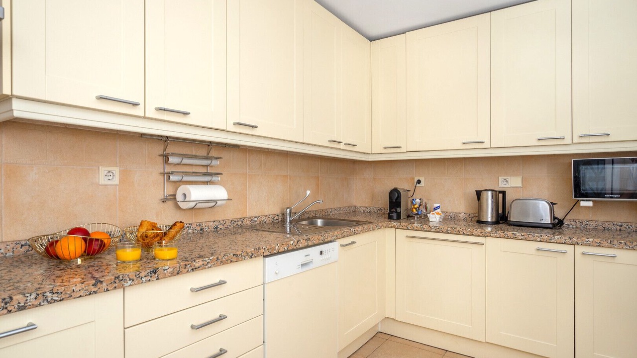 Photo of Kitchen in Golden Mile