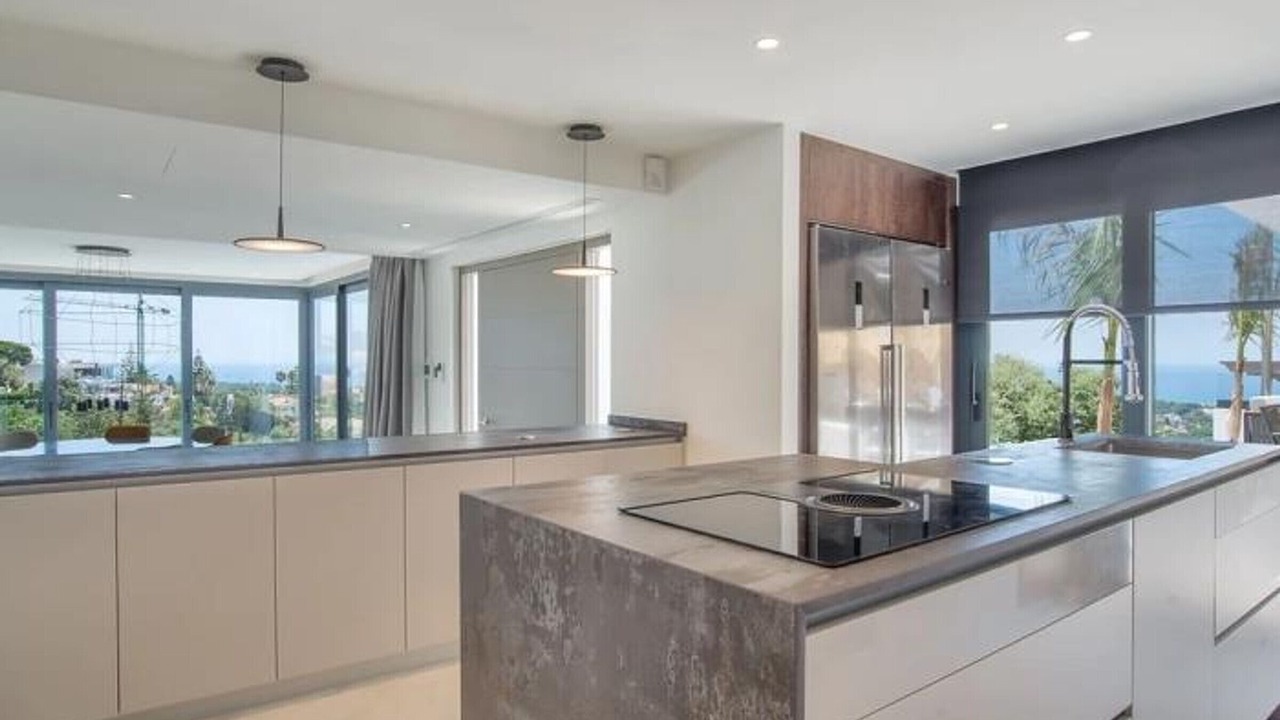 Photo of Kitchen in Golden Mile