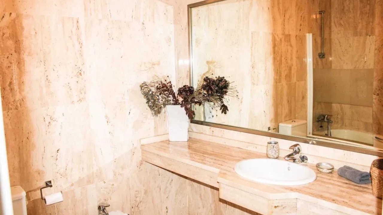 Photo of Bathroom in Elviria