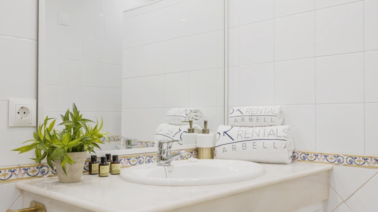 Photo of Bathroom in Puerto Banus