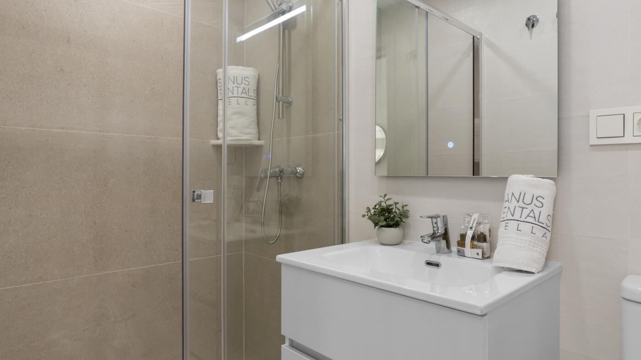 Photo of Bathroom in Puerto Banus