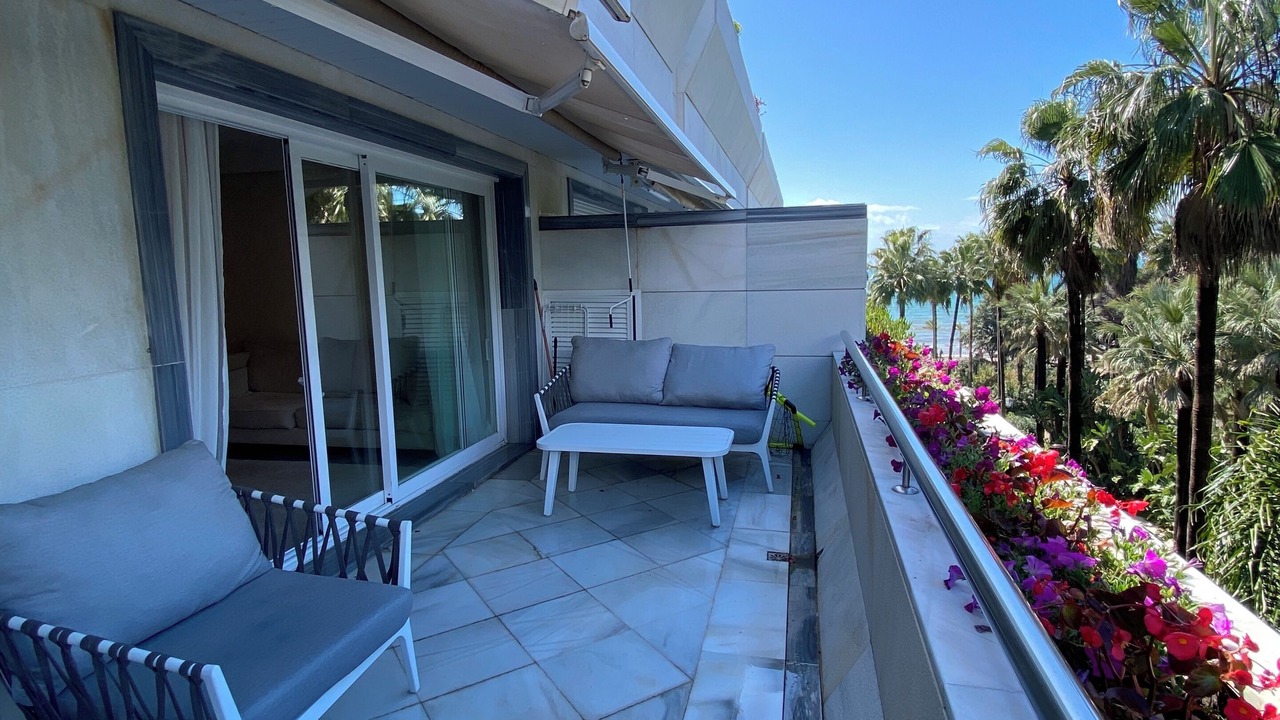 Photo of Patio Balcony in Golden Mile